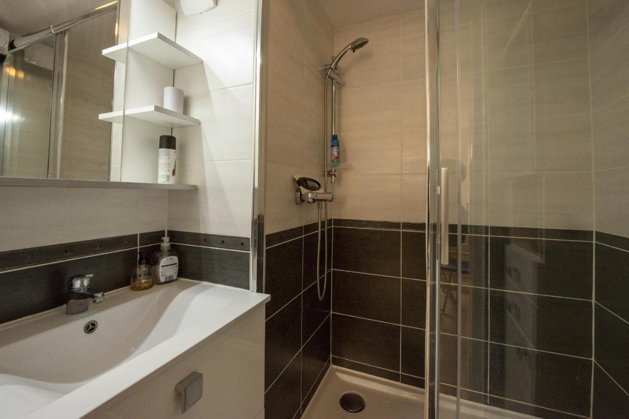 Les Sables-dʼOlonne Appartement A 900M De La Plage Aux Sables D'Olonne מראה חיצוני תמונה